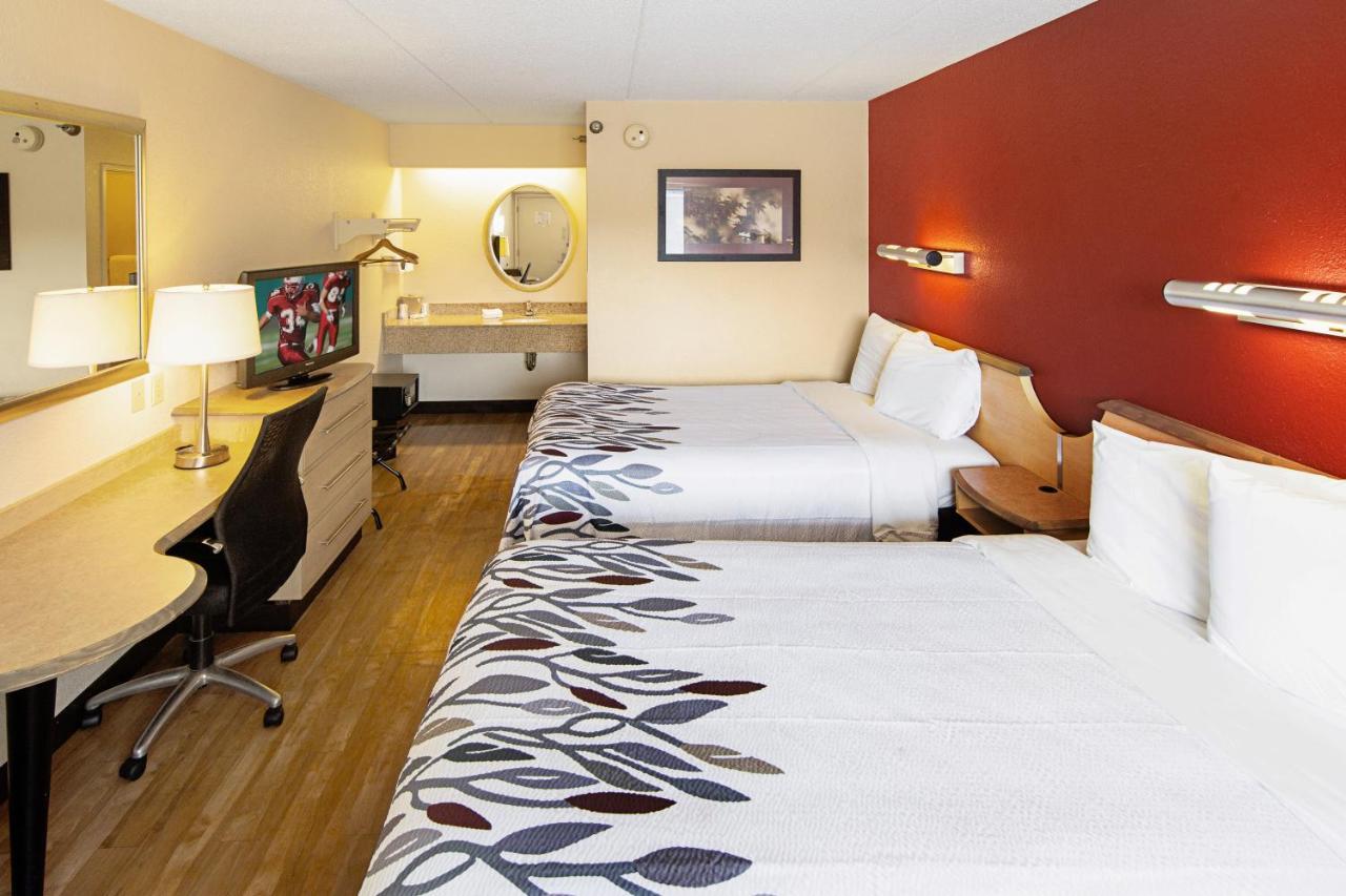 Red Roof Inn Fairmont Zewnętrze zdjęcie